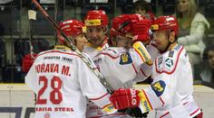 Mistr na úvod narazil, Vlasák dosáhl na hattrick