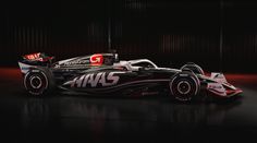 Haas jako první představil nový vůz. Jde o evoluci loňského modelu