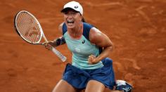 Neskutečná dominance polské tenistky. Šwiateková ovládla French Open