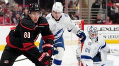 Nečasovo tempo? Kdyby ho lídr NHL udržel, pokořil by i Jágrovu nejvyšší výhru