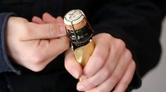 Tři továrny zavírají a stěhují se do zahraničí. Pro Čechy to může být dobrá zpráva