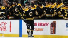 Zacha s Pastrňákem režírovali vítězství Bostonu, Nečas zvýšil náskok