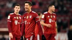 Schick rozhodl o výhře Leverkusenu, Lewandowski se trefil třikrát