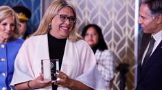 Jill Bidenová ocenila na MDŽ odvážné ženy. Je mezi nimi i transgender politička