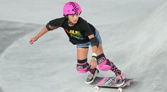 Skateboardistka se v 13 letech zapsala do historie. Předvedla neskutečný trik