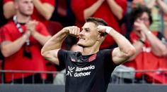 Super Schick. Fanoušci jej odměnili za klubový milník, Lipsko sundal hattrickem