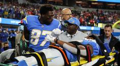 Děsivé zranění v NFL: Hráč po pádu na hlavu zůstal nehybný