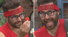VIDEO: Mistr světa v pojídání chilli papriček snědl tu nejpálivější