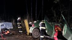 FOTO HRŮZY: Nohy a motor se slily do jednoho, říkají o děsivé nehodě hasiči