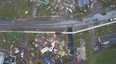 Přes USA se hnala tornáda. Skryl jsem se pod spacák, pak začalo peklo, řekl muž