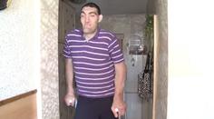 Nejvyšší Čech Tomáš Pustina si zahrál obra ve filmu!