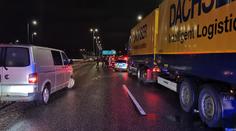 Kamion v Praze srazil chodce, muž na místě zemřel