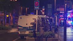 Při útoku na festivalu v Německu zemřeli tři lidé. Policie zadržela 15letého mladíka