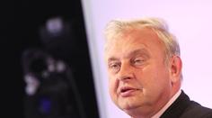 Na Ukrajině je obklíčeno 2200 vojáků NATO, šokoval Ransdorf
