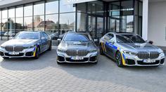 Nové luxusní stíhačky pro policii. Piráty bude nahánět v hybridech