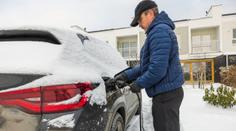 Expert na motory tvrdě zkritizoval elektromobily. Ušlechtilý cíl selhává, tvrdí