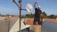 Lidé nechávají kontroly komínů na poslední chvíli. Kominíci kvůli tomu nestíhají
