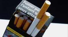 Policisté zadrželi gang prodejců falešných cigaret, tři podezřelé obvinili