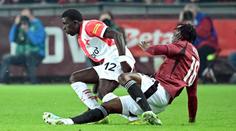 Naděje pro Slavii. Diouf by se mohl ještě letos vrátit do sestavy