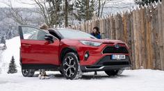 Jak připravit auto na příchod zimy? Přezutí pneumatik rozhodně nestačí