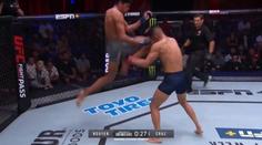 Naskočeným kolenem uspal soupeře a řekl si o smlouvu s UFC!