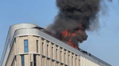 Požár v centru Prahy. Hasiči zasahovali u hotelu v Hybernské