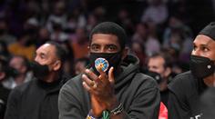 Bude Irving opět hrát? Hvězda NBA uvažuje o rostlinné vakcíně