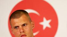 Večer hrůzy: Jakmile Škrtel přistál v Istanbulu, začal převrat