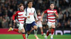 V Carabao Cupu bez překvapení. Postup favoritů, Newcastle jako jediný inkasoval