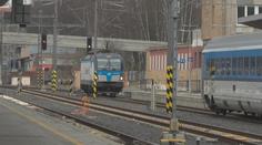 Karlovarský kraj žádá Německo, aby elektrifikovalo tratě
