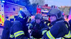 Požár v Táboře vyhnal z domu čtyři desítky lidí. Založit ho měl 37letý muž