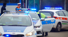 Opilý muž vběhl do sanitky a začal mlátit záchranáře pěstí do hlavy