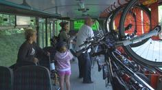 Čtyři nové linky cyklobusů. Jihočeský kraj reaguje na zájem o cykloturistiku