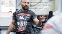 Jindrová je dravec, PFL je úspěch, pochvaluje si trenér "Monster"