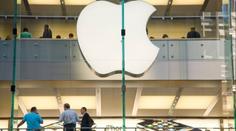 Apple začíná používat nové logo. Odhaluje tím budoucnost firmy