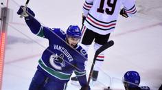 Chicago prohrálo na ledě Vancouveru, Rutta do hry nezasáhl