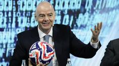 Částka, která bere dech. Infantino měl slíbené pohádkové peníze