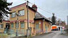 Policie na Mělnicku řeší smrt miminka. Na služebnu ho přinesla zřejmě matka