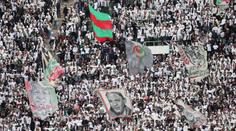 Oslavy titulu hororem. V Alžírsku se utrhla tribuna, tři lidé zemřeli
