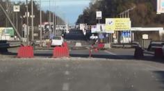 Štáb pod palbou: Šokující záběry ukazují, jak novinářům Rusové rozstříleli auto