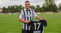 Martin Fenin a jeho žena byli terčem tvrdého útoku fanoušků Barcelony