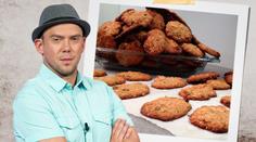 NOVÝ RECEPT LÁDI HRUŠKY: Výtečné CEREÁLNÍ SUŠENKY k snídani i svačině!