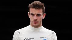 Rodina zesnulého jezdce F1 na dně. Zloději jim ukradli vzpomínky na syna