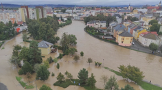 Velká voda zaplavuje Opavu. Bude to horší, varuje primátor