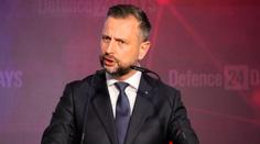 Válka se blíží, tvrdí polský ministr. Zbrojovky mají začít pracovat 24 hodin denně