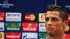 Uražený Ronaldo prchnul z tiskovky! Rozčílili ho novináři