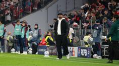 Strach o trenéra Bayernu. Kompany po tréninku zkolaboval, v akci byl i vrtulník