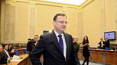 Vládní rošády: Ministr Kuba bude možná šéfovat i dopravě, Peake zřejmě zamíří na obranu