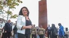 Advokátka, která letěla pro hokejisty do Nagana: Havel chtěl oslavy s hráči