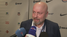 Stříbrnou medaili by měli nosit s hrdostí, řekl o juniorech trenér Augusta
